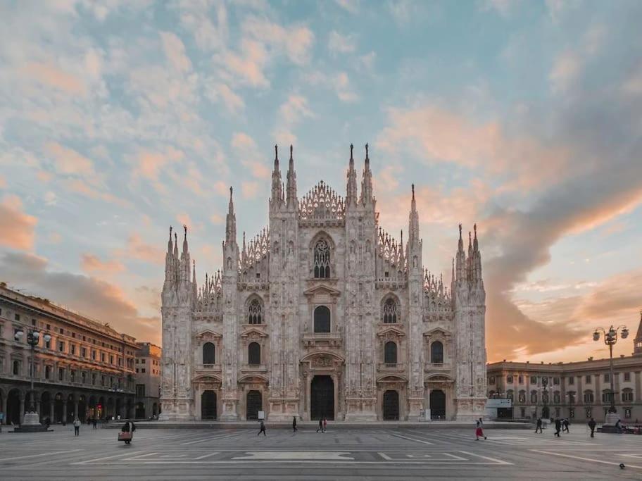 10' From Malpensa Casa Moderna, Netflix & Wi-Fi Casorate Sempione Exterior foto